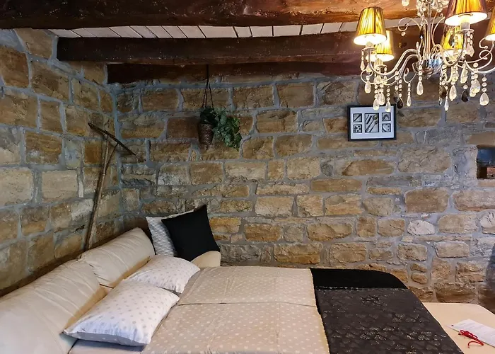 Casa Villanova Homes Hébergement de vacances Nova Vas nad Dragonjo